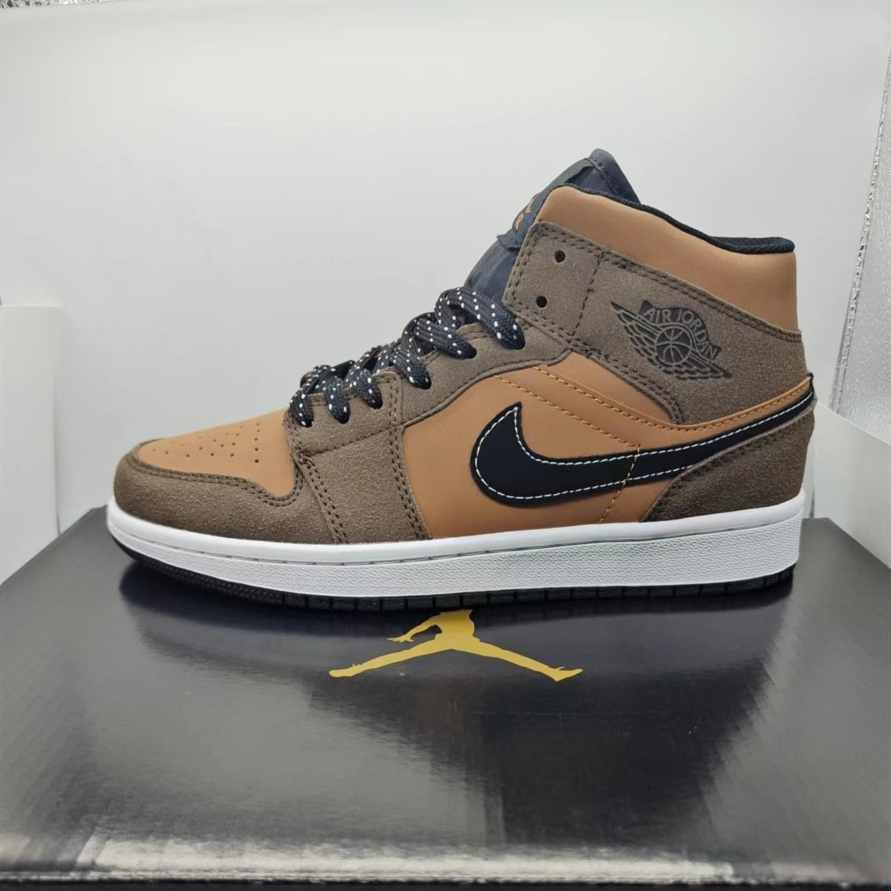 Women's Running Weapon Air Jordan 1 Brown Shoes 0204 Women's Running Weapon Air Jordan 1 Brown Shoes 0204